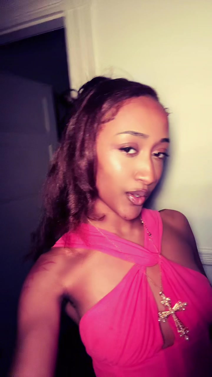 @Neli&trade;️