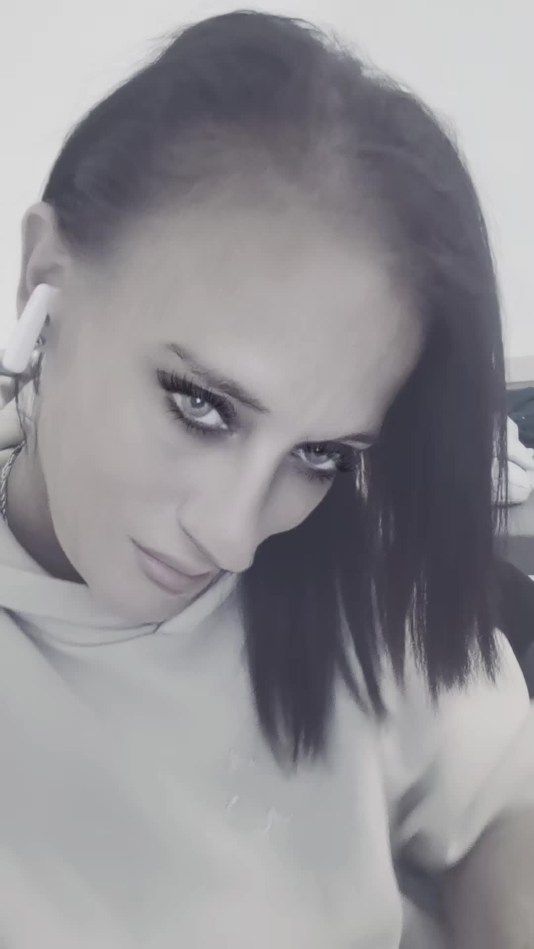 @trischa