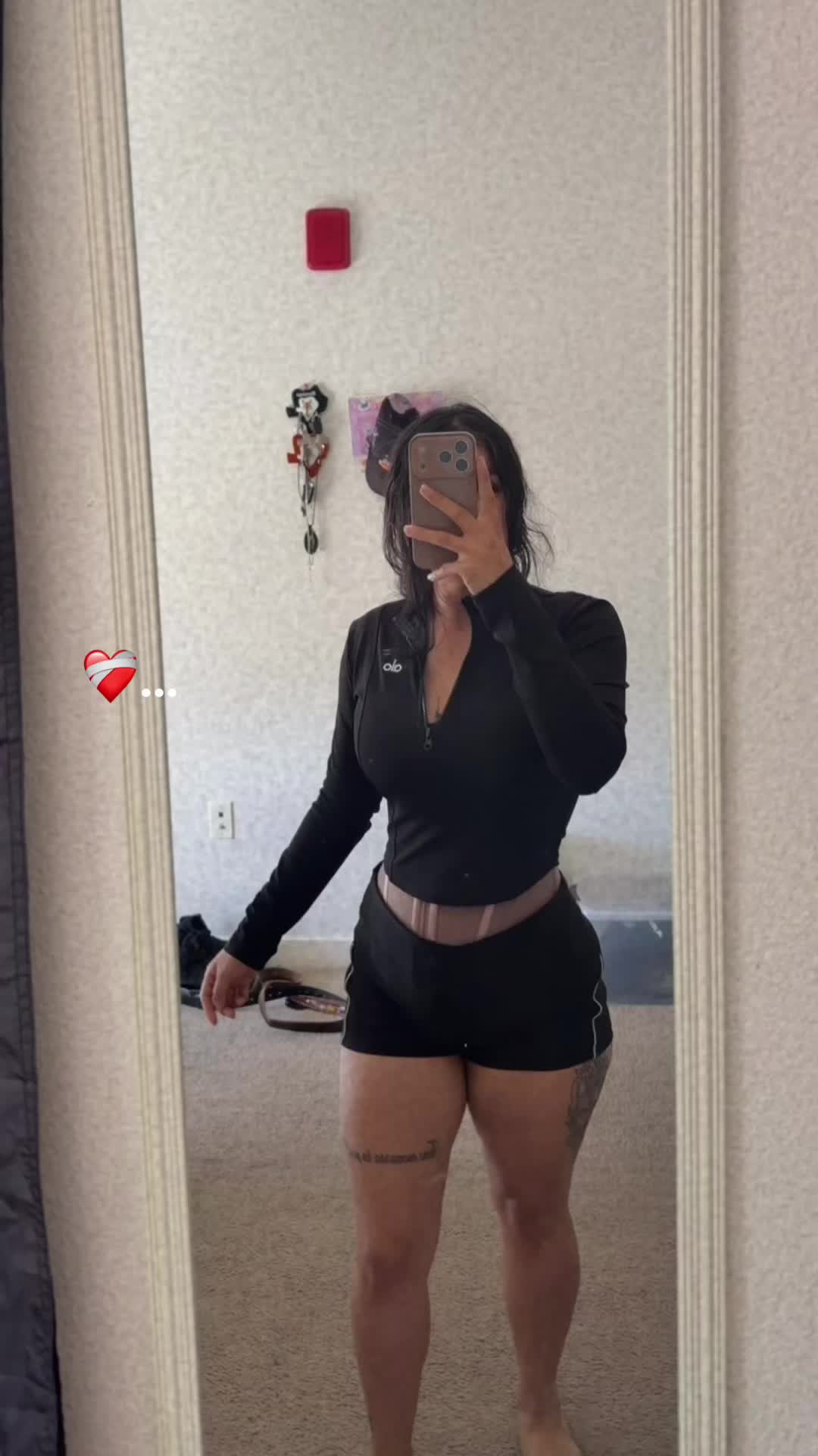 @lacherry