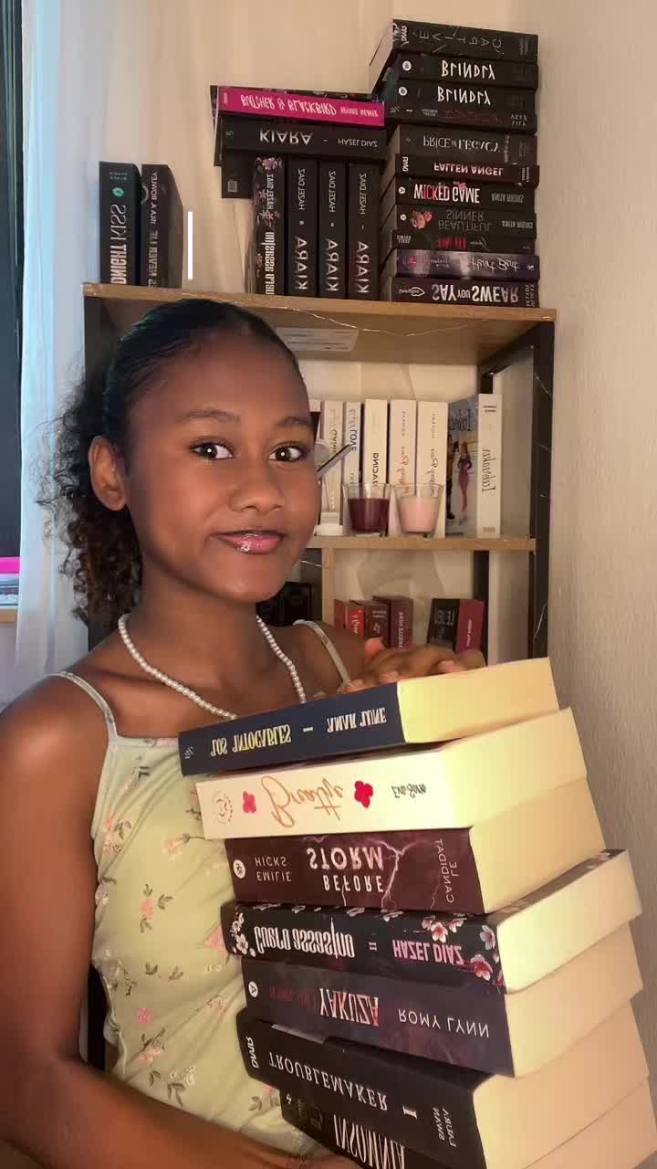@chriss_books