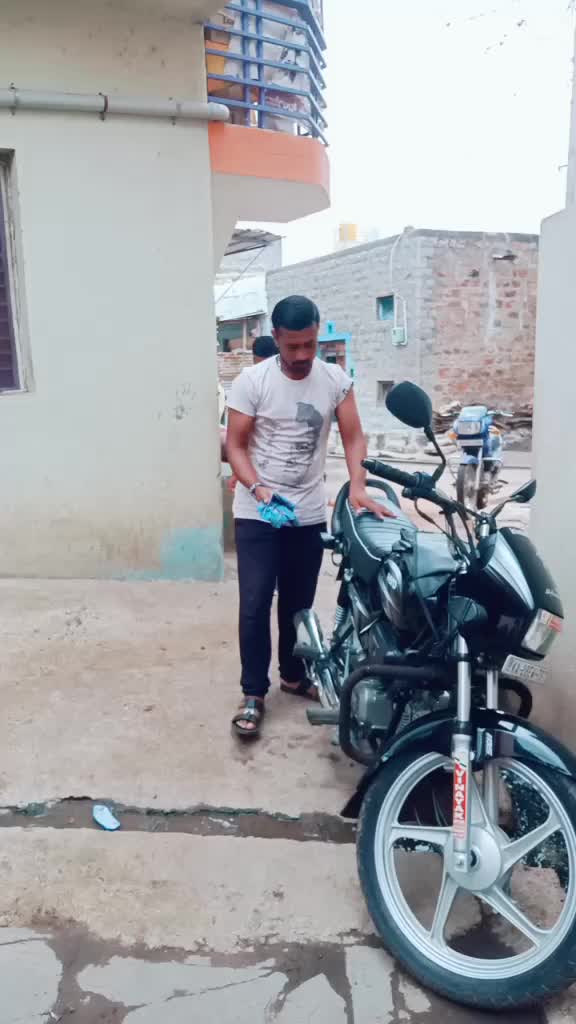 @Praveen Pujari