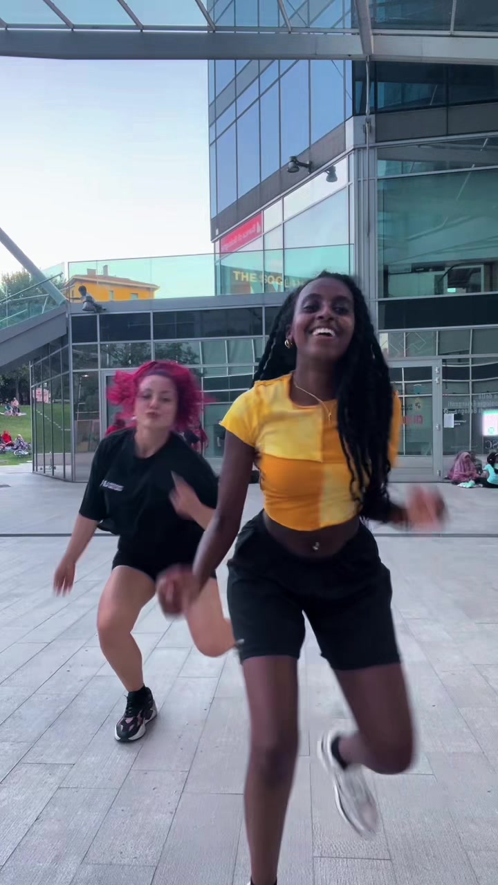 @вιтωєтα αℓвєятιηι 💃🏾