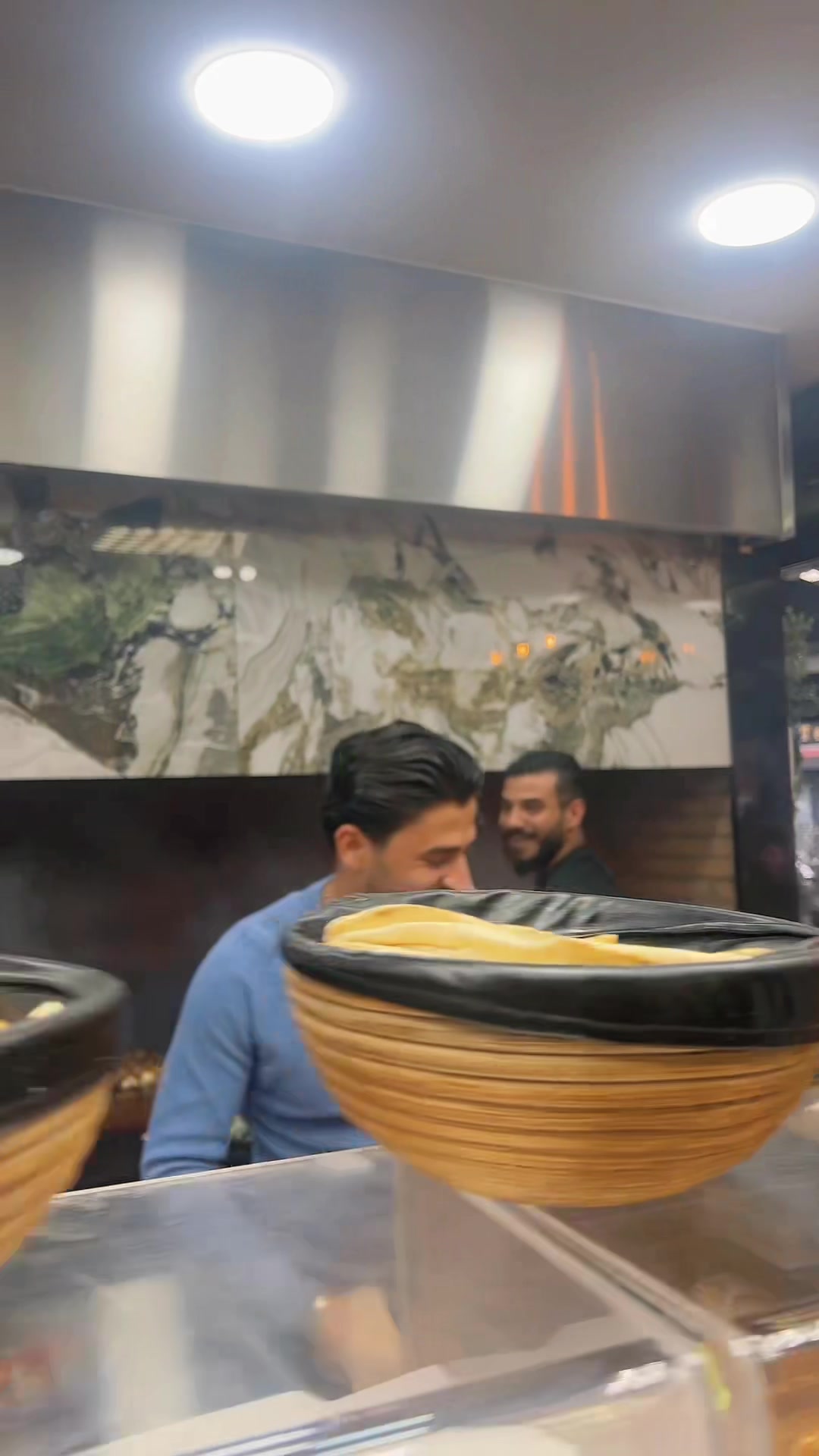 @Les deux frères الاخوين