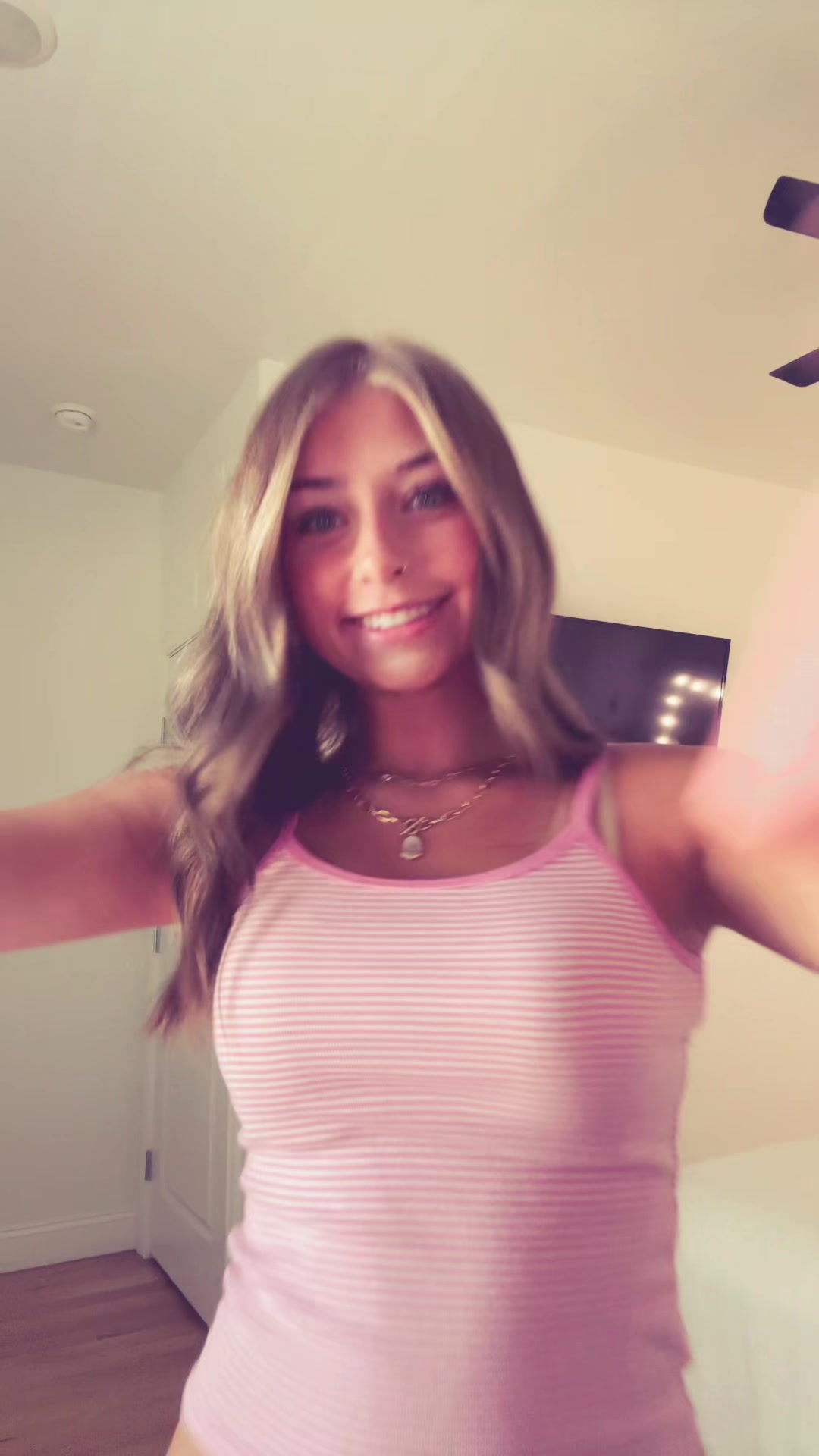 @liz nicole