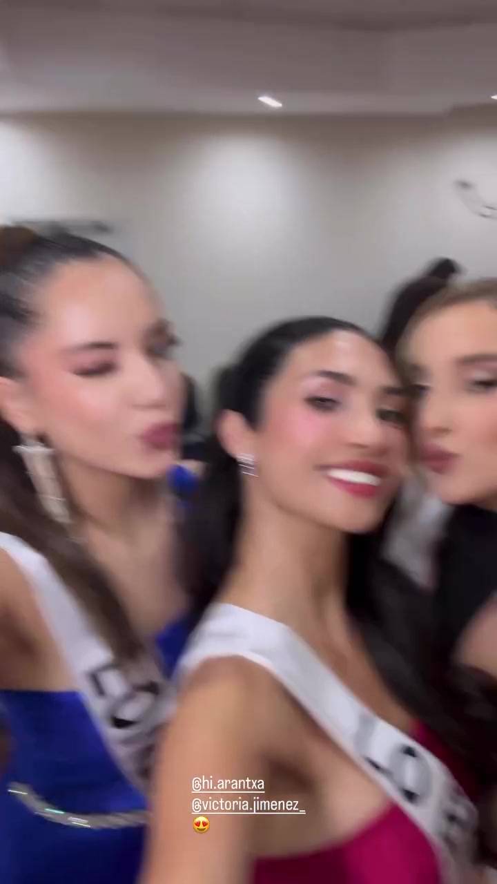 @𝙈𝙞𝙨𝙨 𝘾𝙝𝙞𝙡𝙚