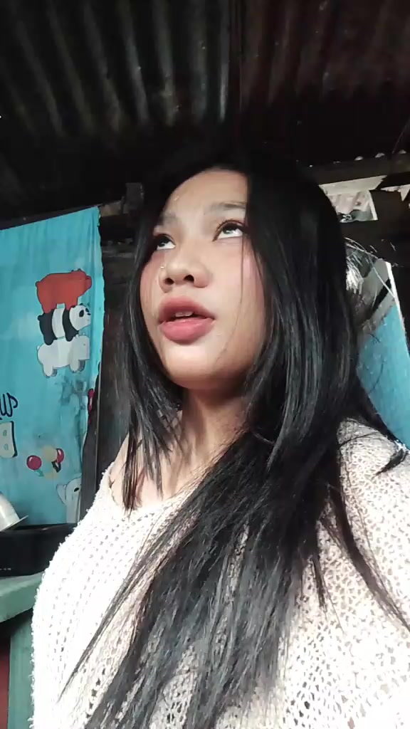 @YA L LY🦋
