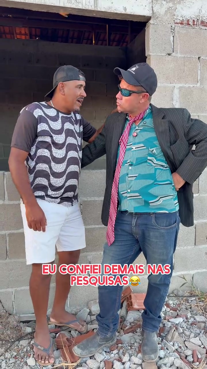 @Carroceirobocaaberta