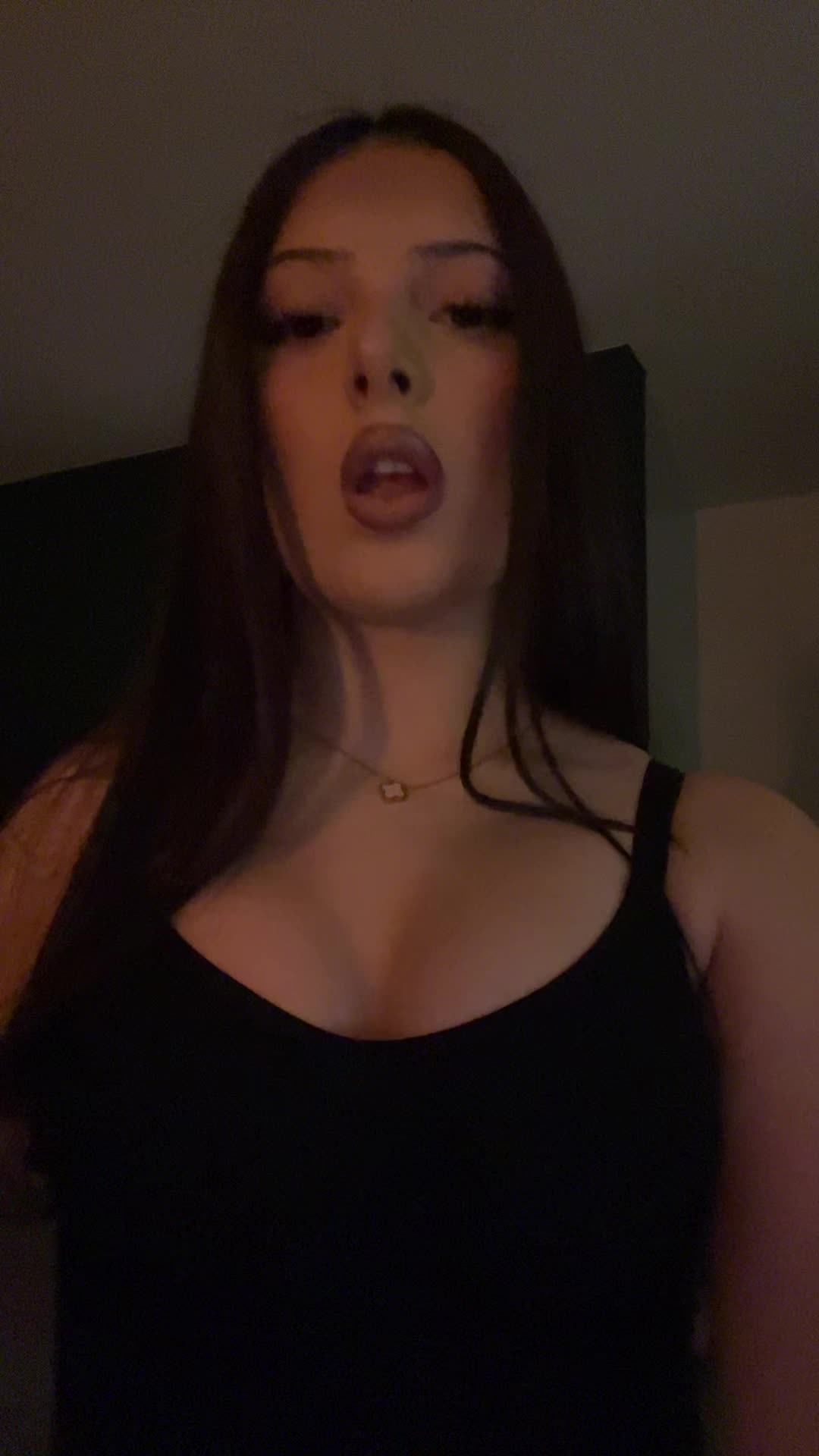 @ilaria