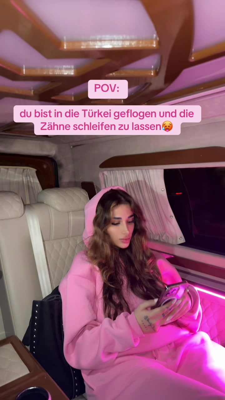 @Pamela | Prominent Getrennt 25