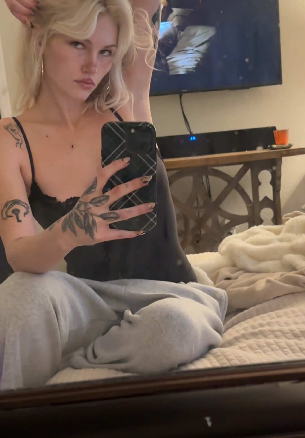 @spookyybarbie