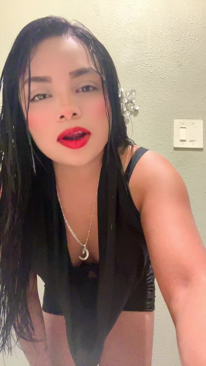 @yoliespinal