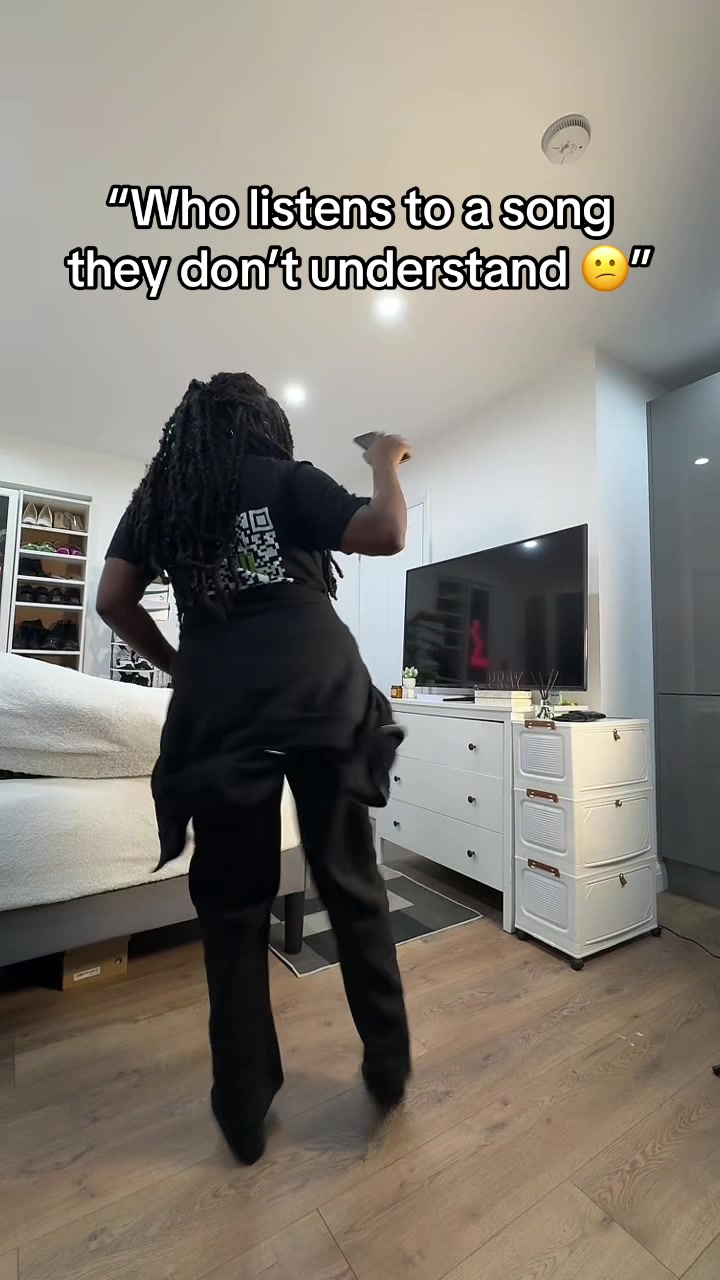 @VibeWithDayo