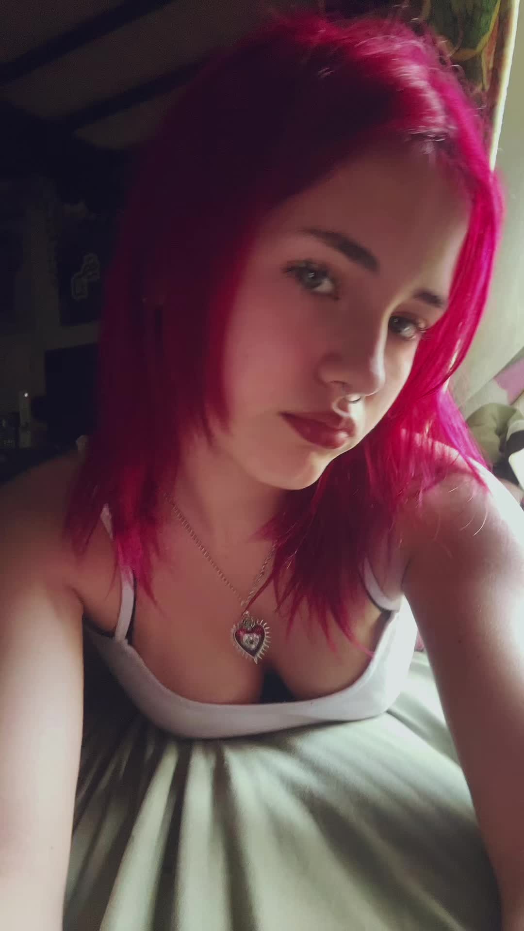 @skyi ☮️