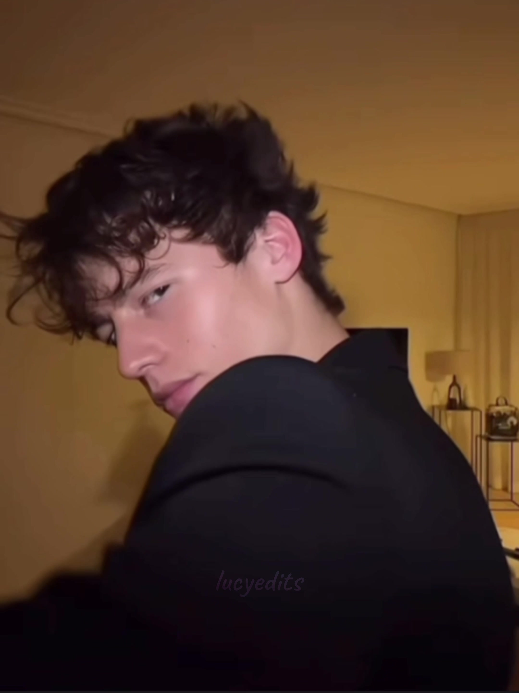 @lucyedits