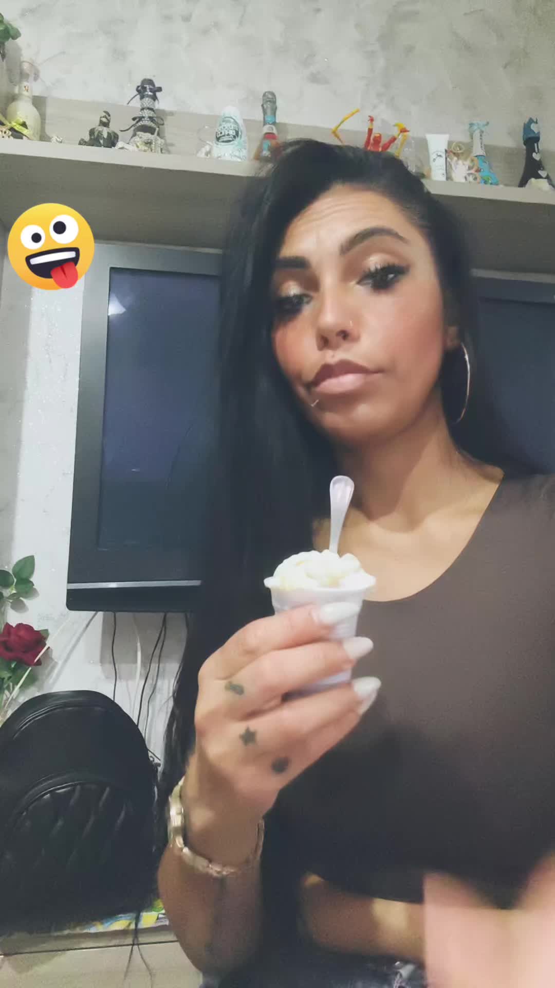 @Francy🖤