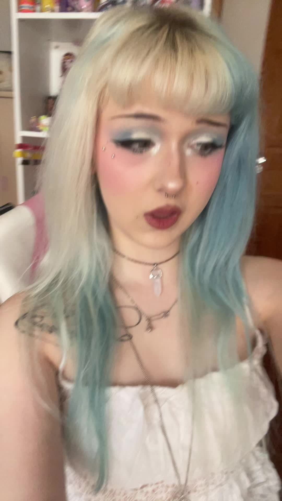 @ig: yen.sein