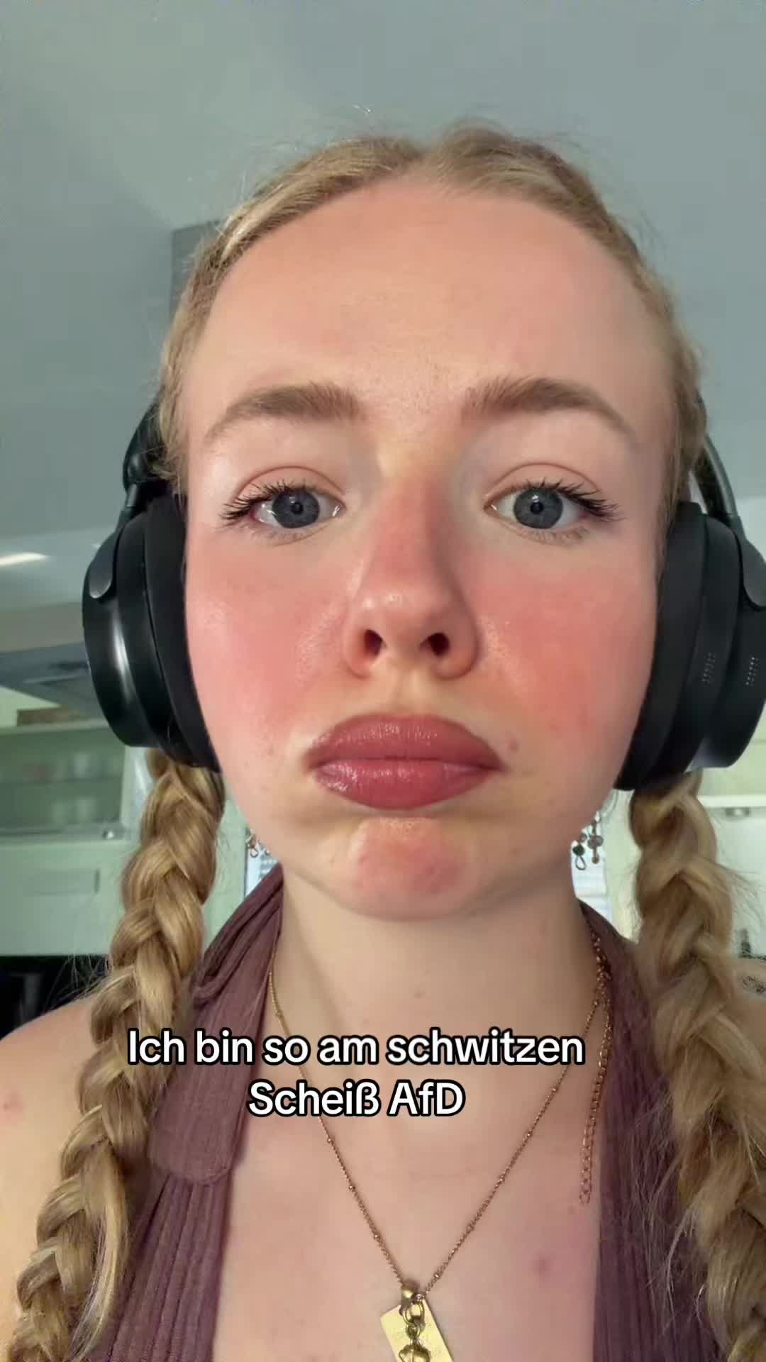 @Laura