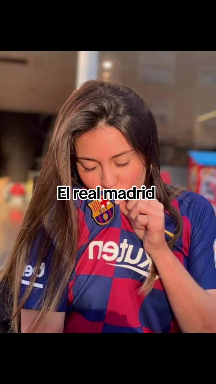 @Dêbôrâ_💙❤️