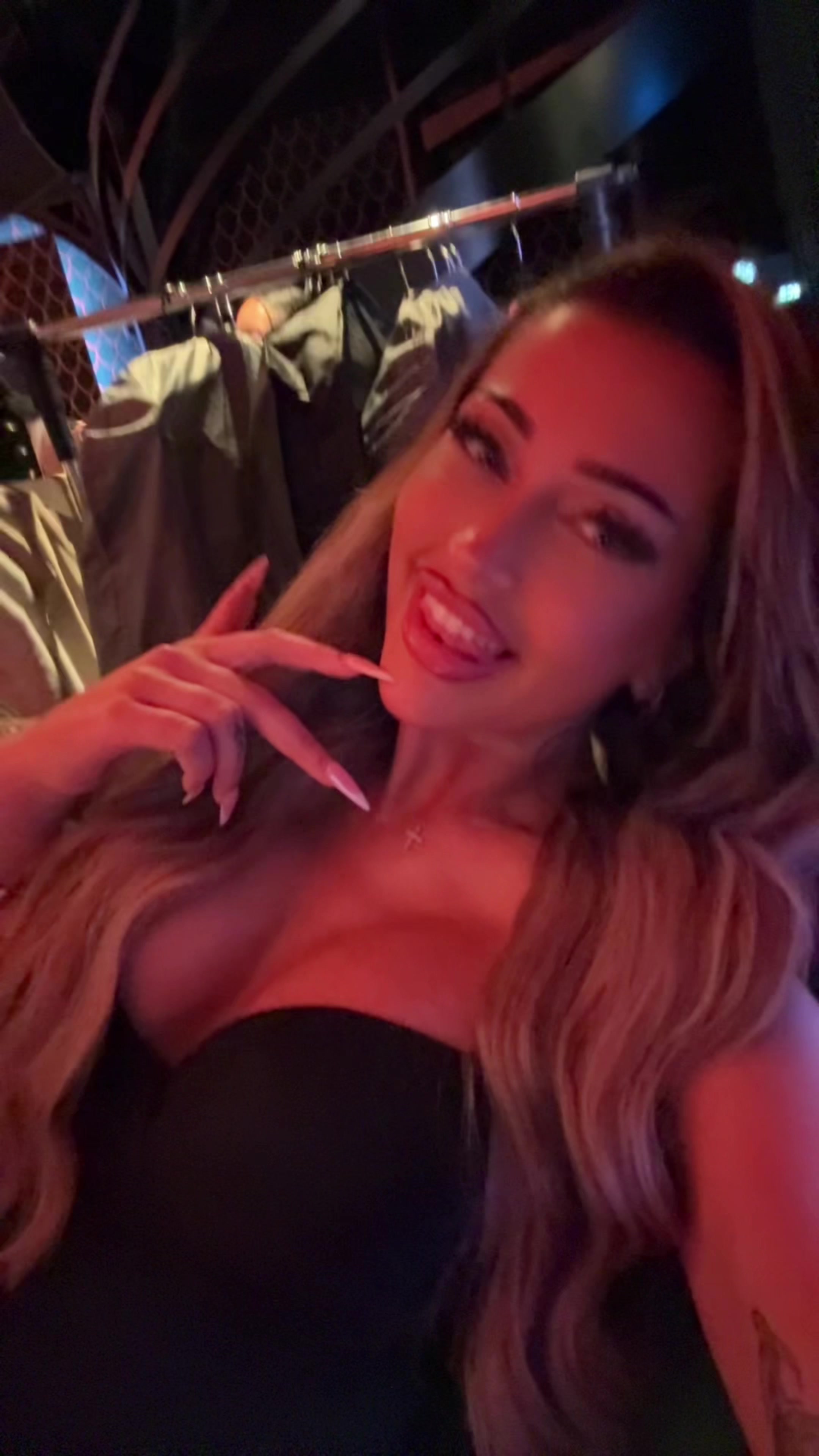 @laura moradi