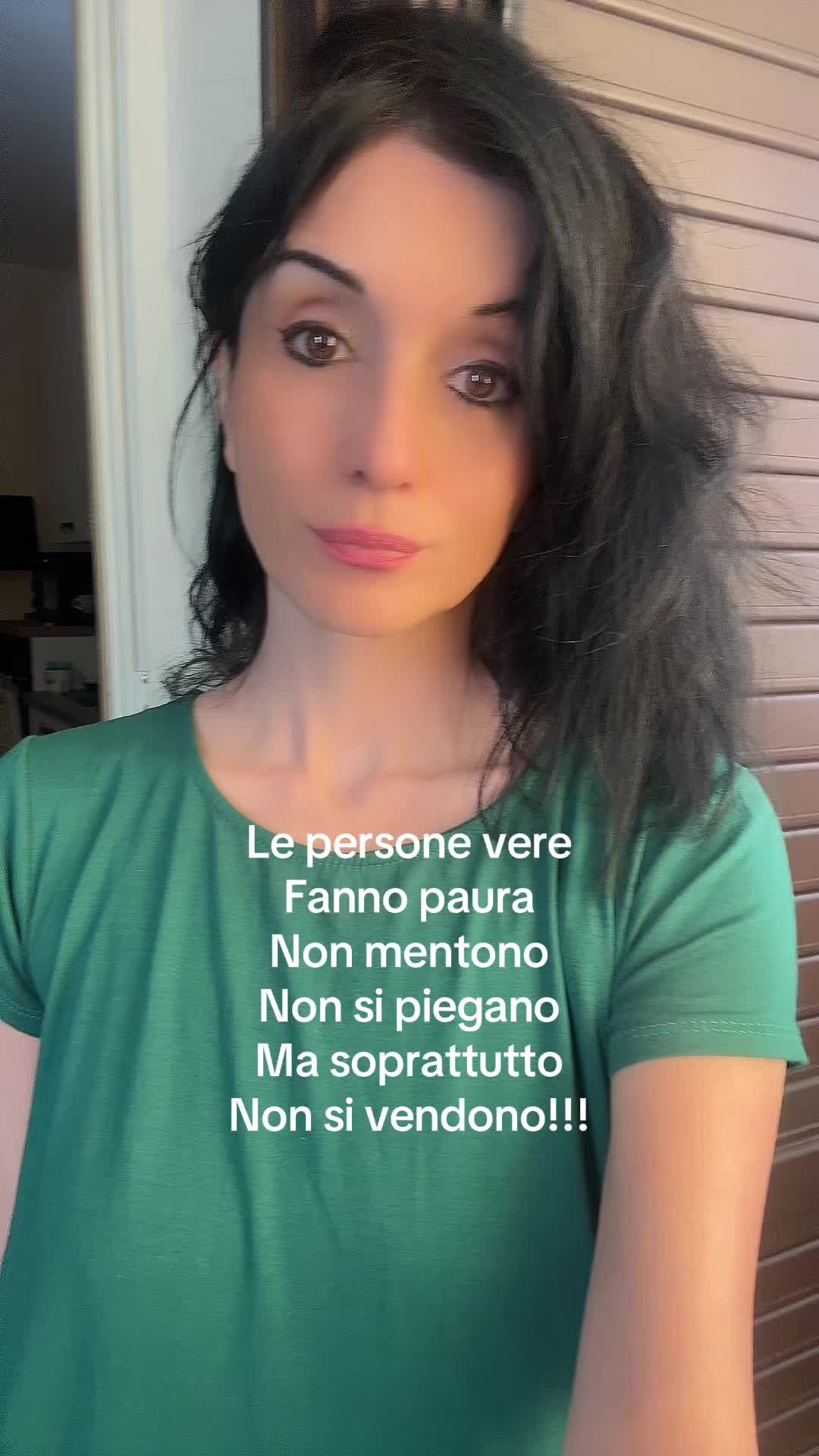 @(✿◠‿◠)