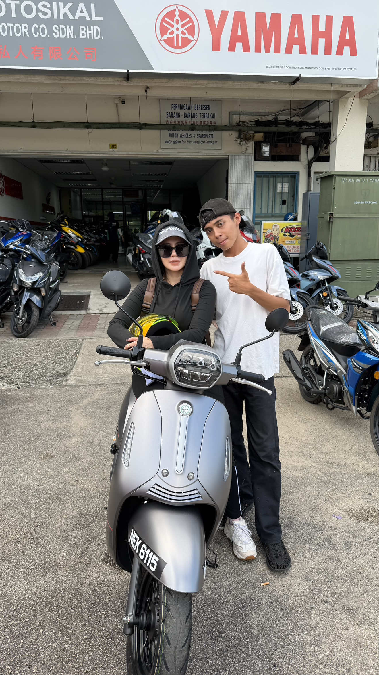 @Ms Izza Zubir