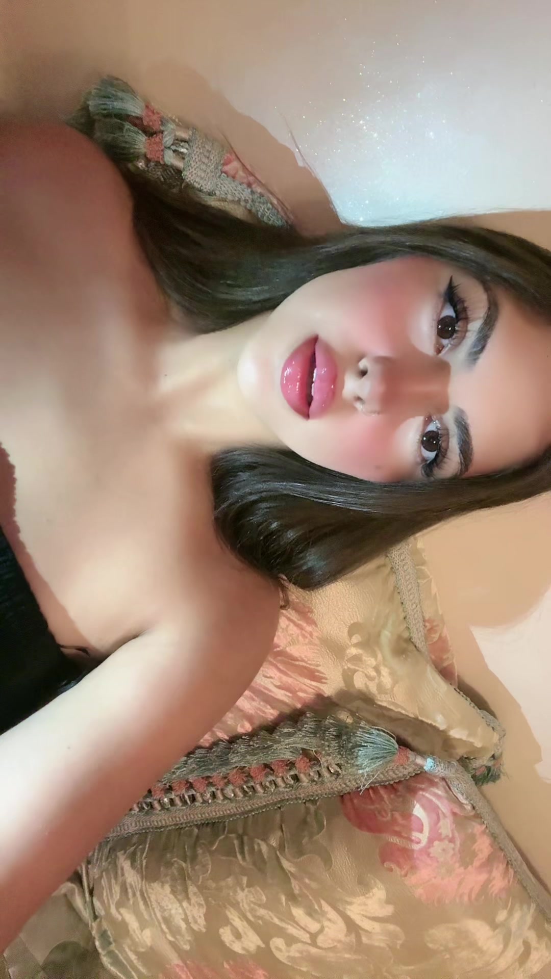 @𝕸𝖆𝖗𝖎𝖕𝖔𝖘𝖆🦋