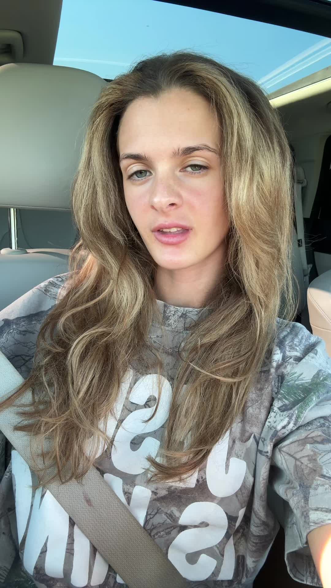 @sydneyblankenshipxo