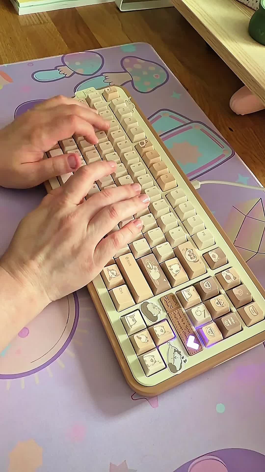 @Keebkollector