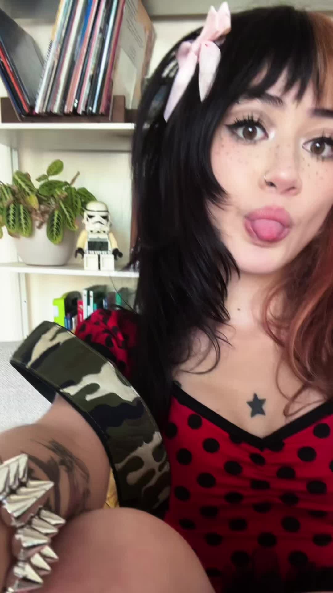 @MAJORETTE