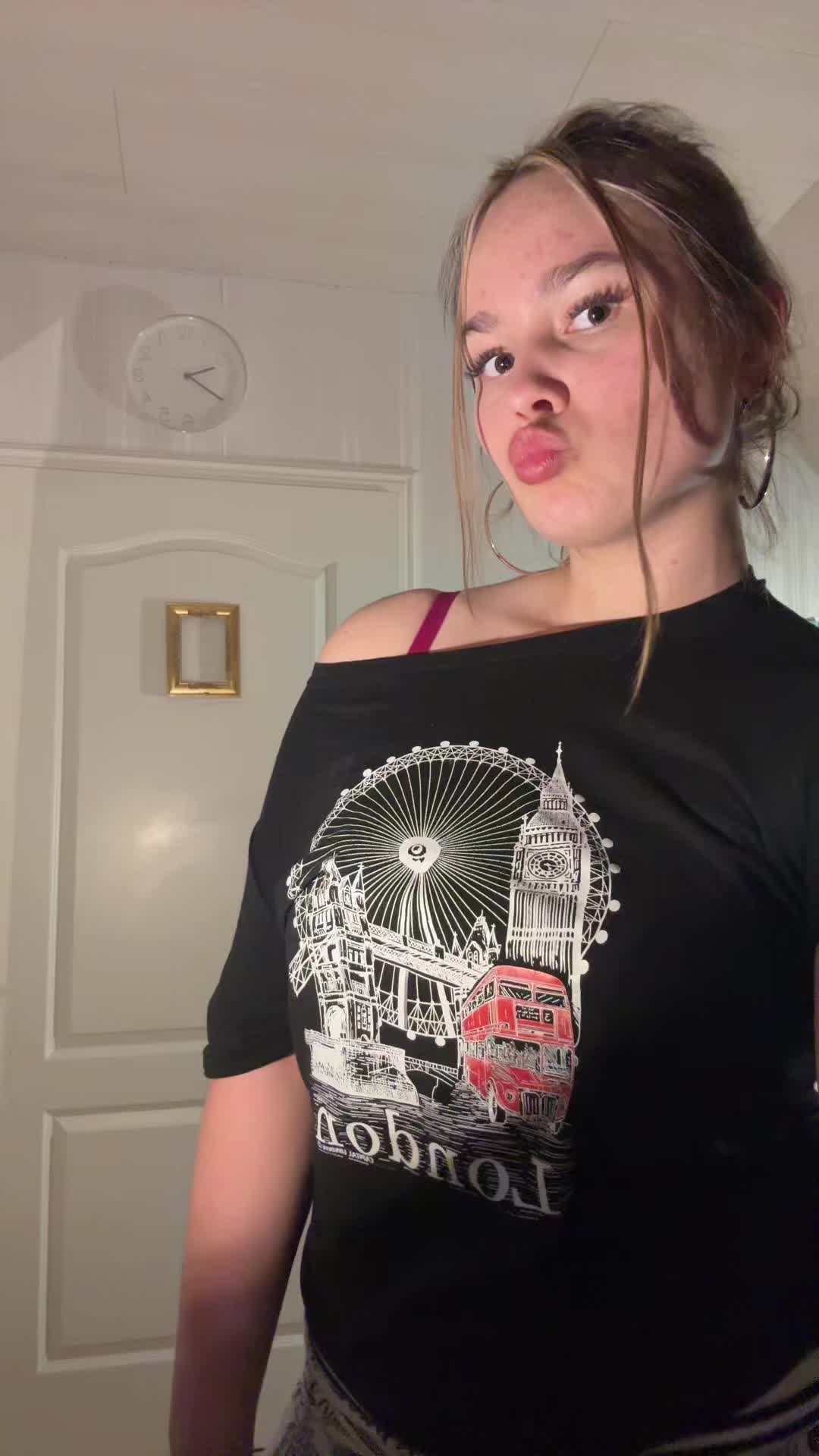@itstoofanny