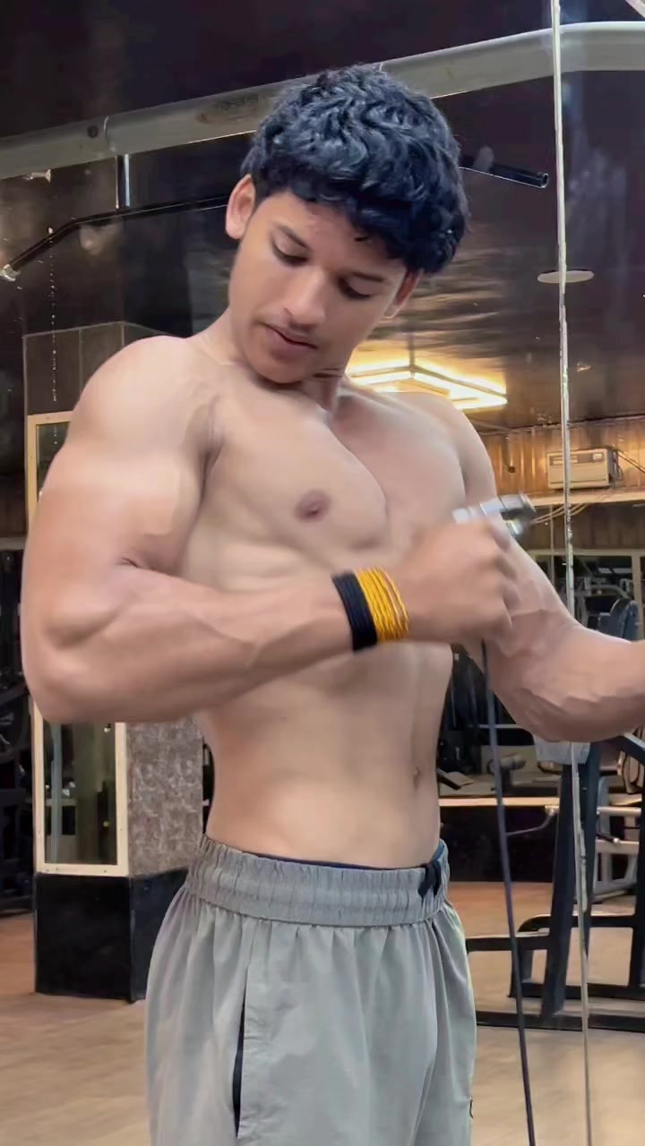 @🇸hazii  🇰han