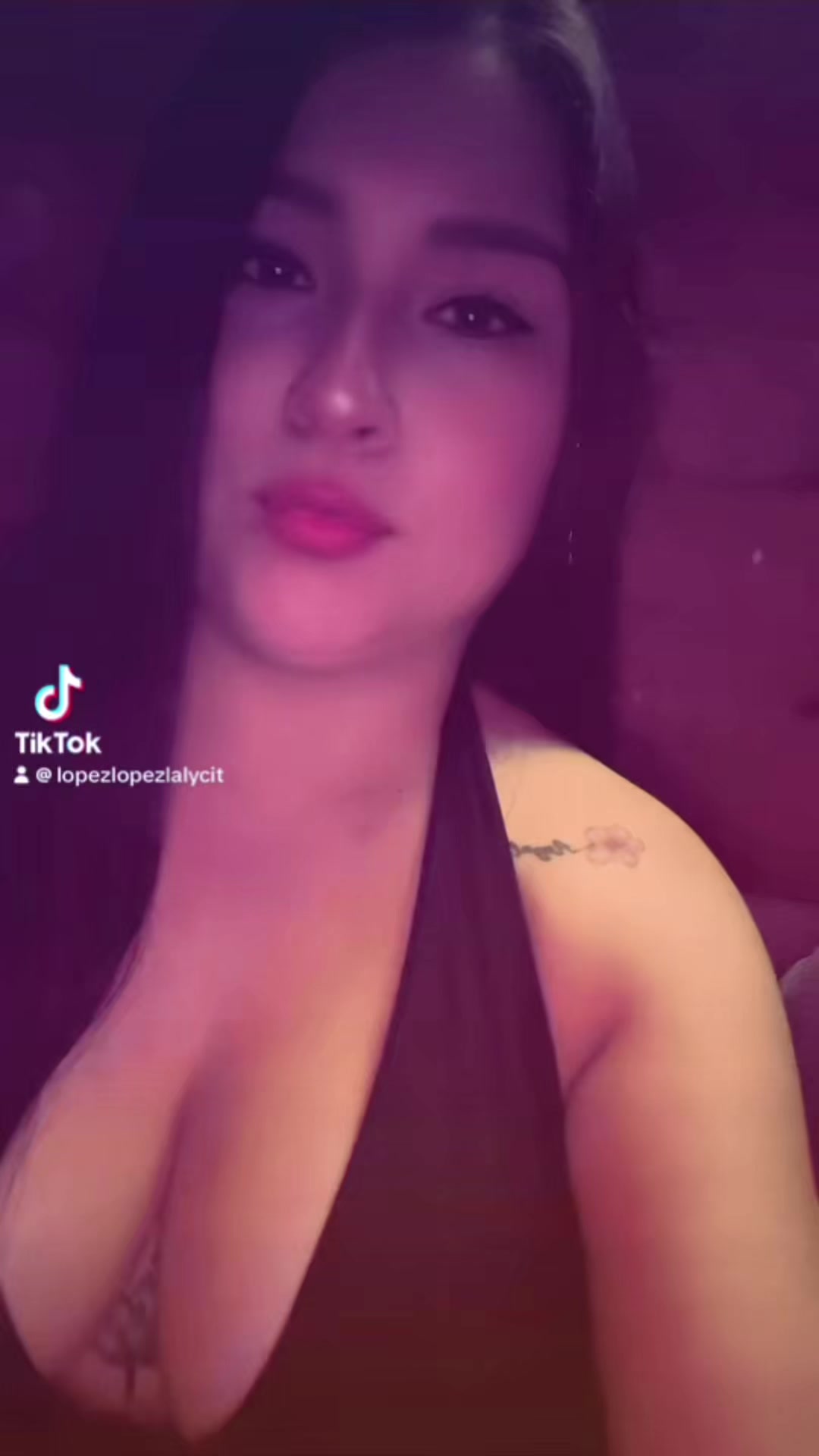 @𝓖 ᥫ᭡ 🐣