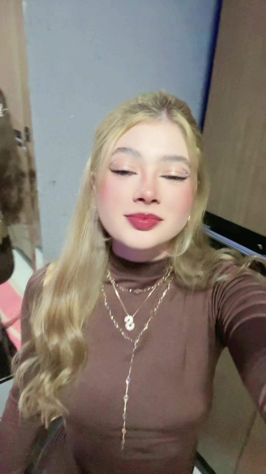 @serena_flores