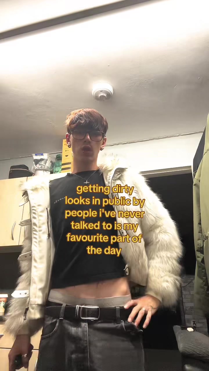 @Charlie Robinson x