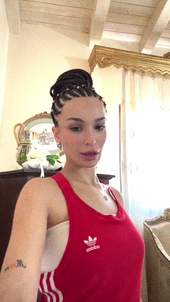 @kenyarosario_