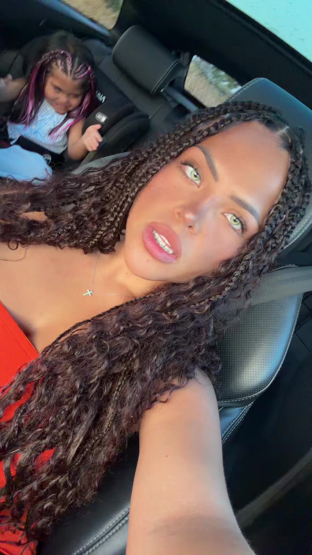 @𝐌𝐚𝐦𝐚𝐜𝐢𝐭𝐚