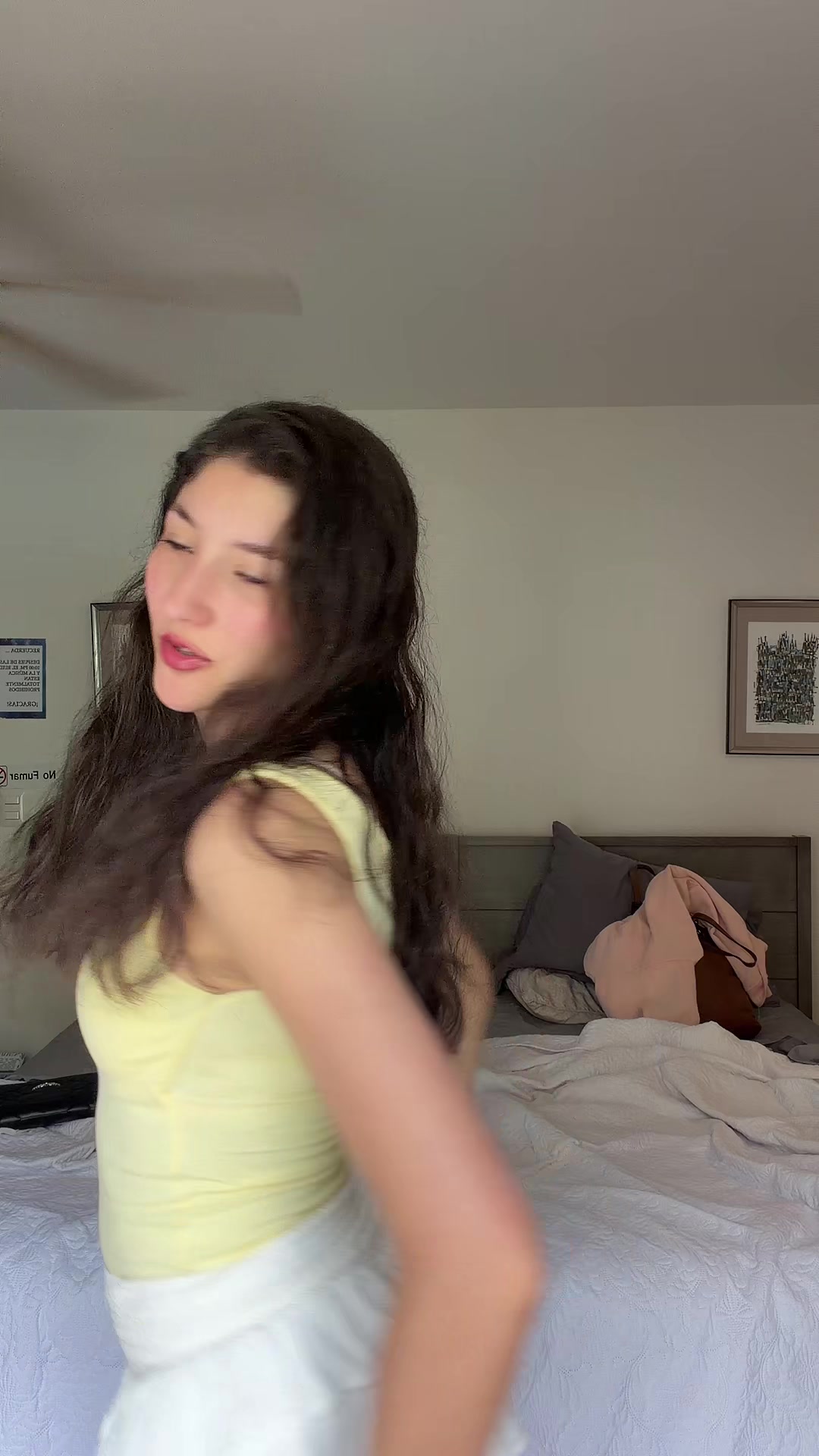 @Esther ✨
