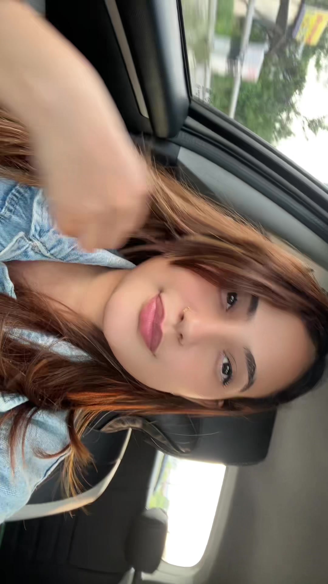 @Rozee