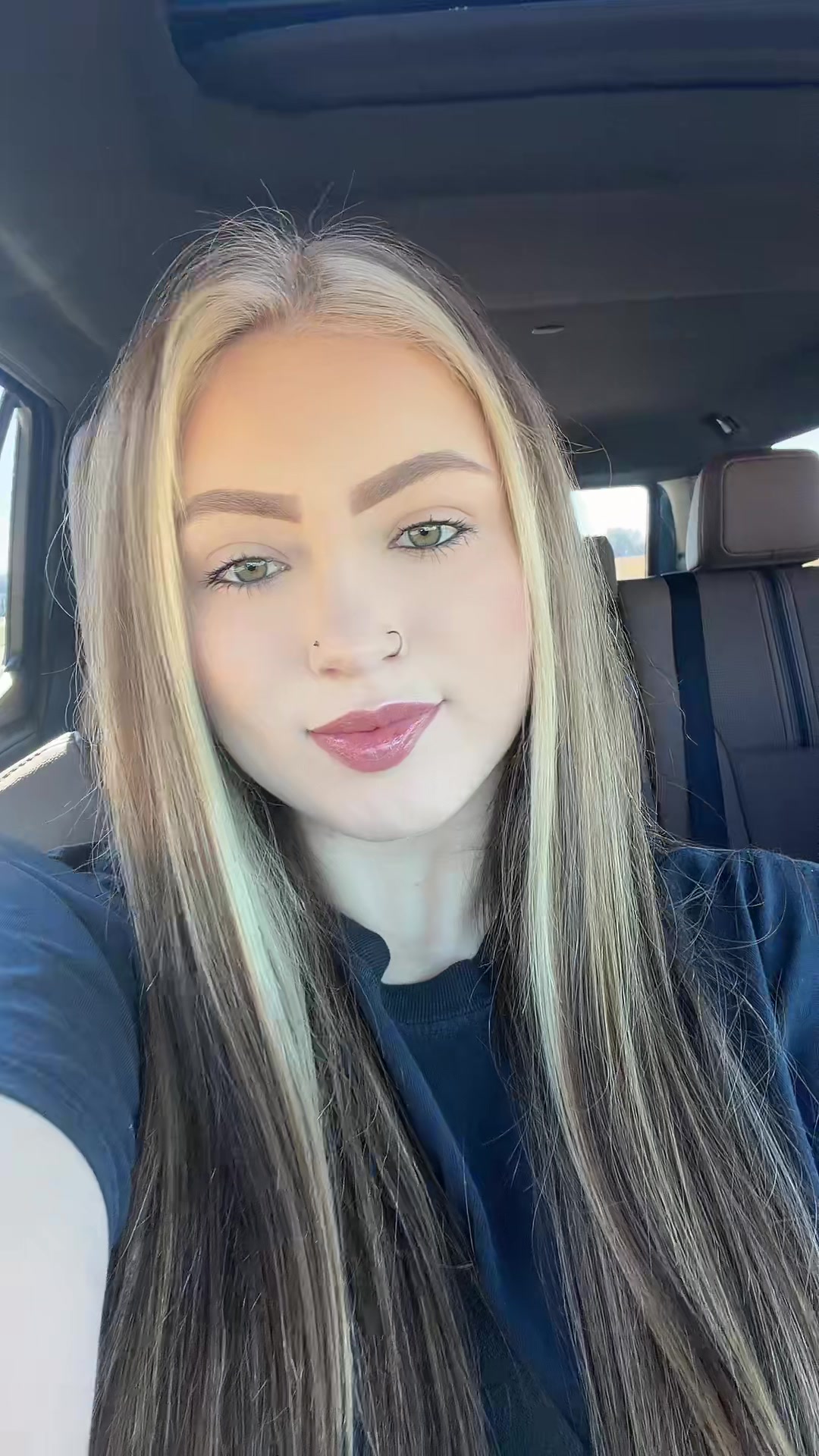 @Anzleighhh