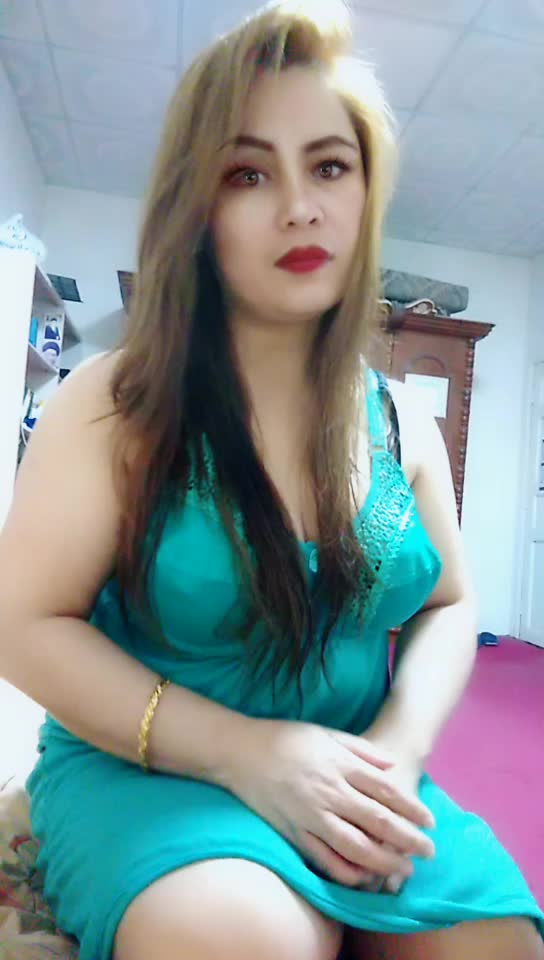 @AKHIRA BRITNY PARKER