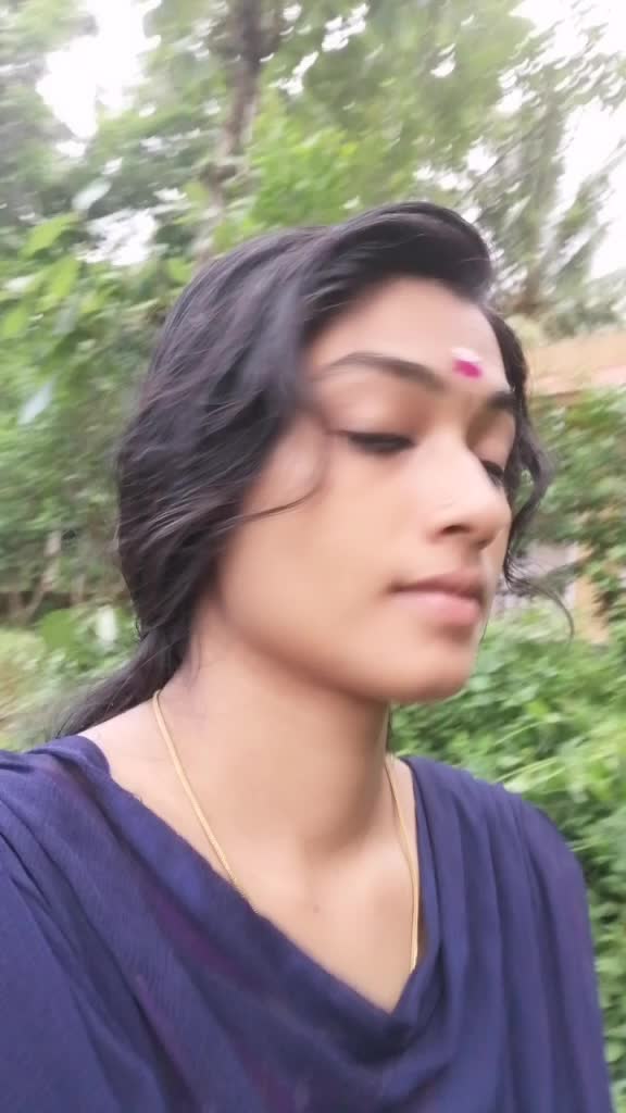 @മൂക്കുത്തി പെണ്ണ്😍