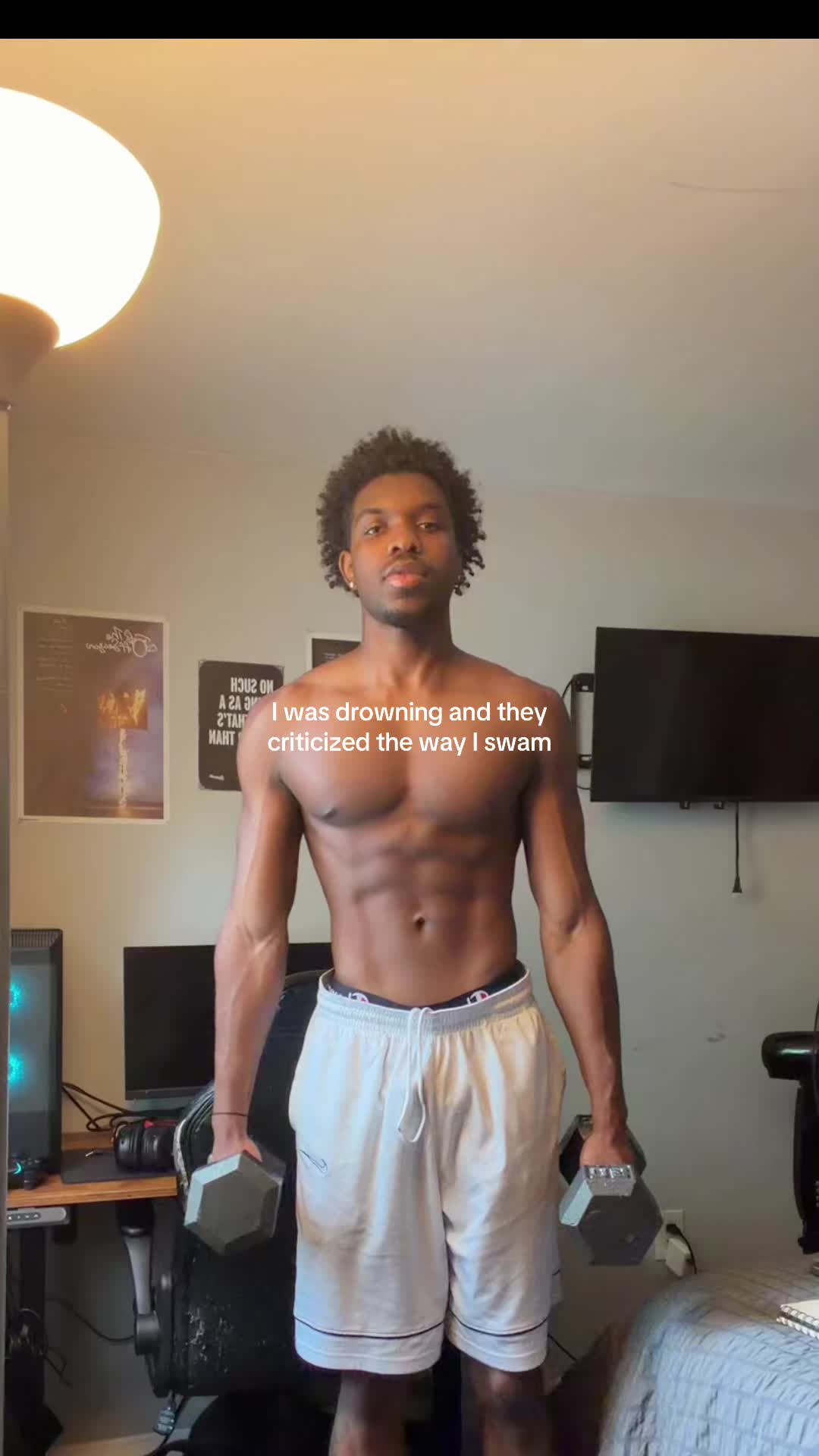 @￼