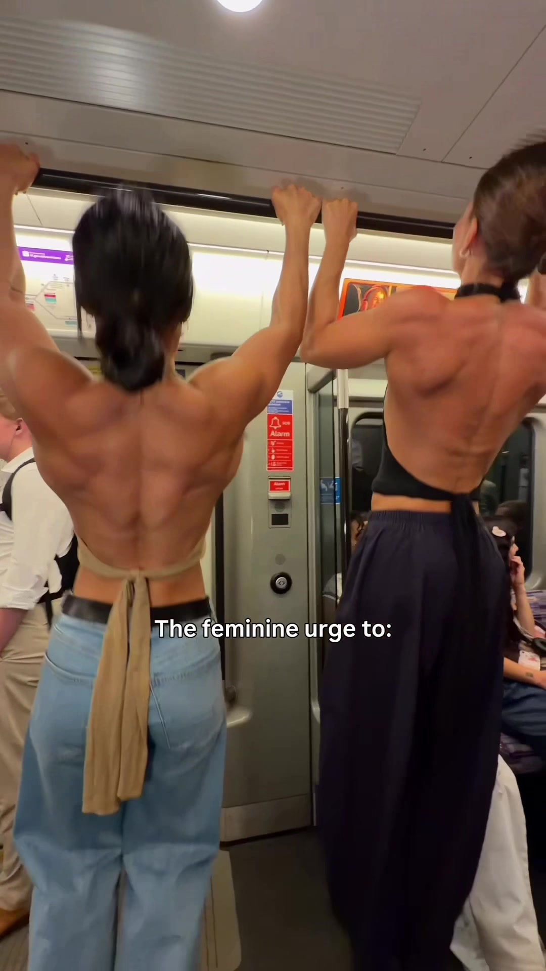 @leonimariex