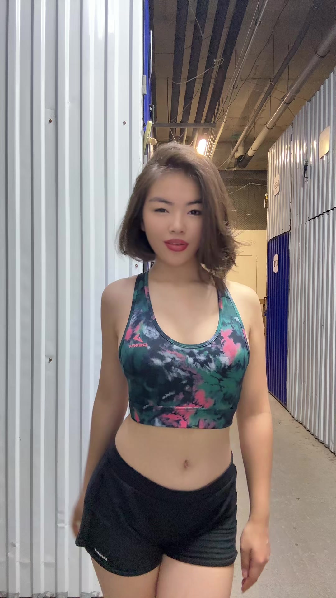 @iriskaa02