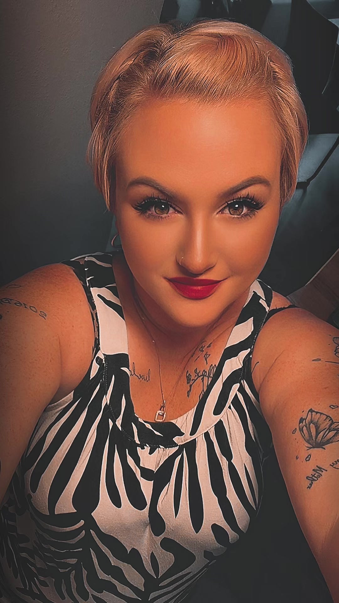 @x.sarah.r