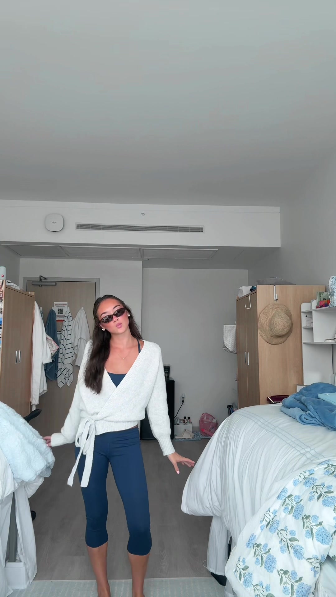 @EMILY