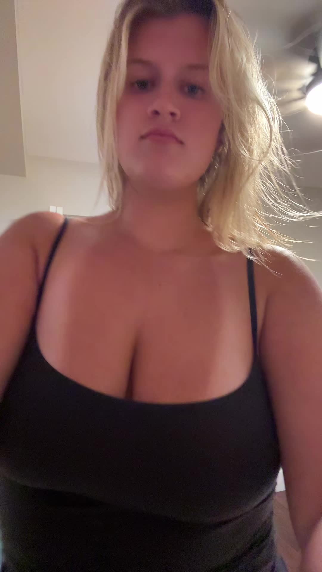 @￼