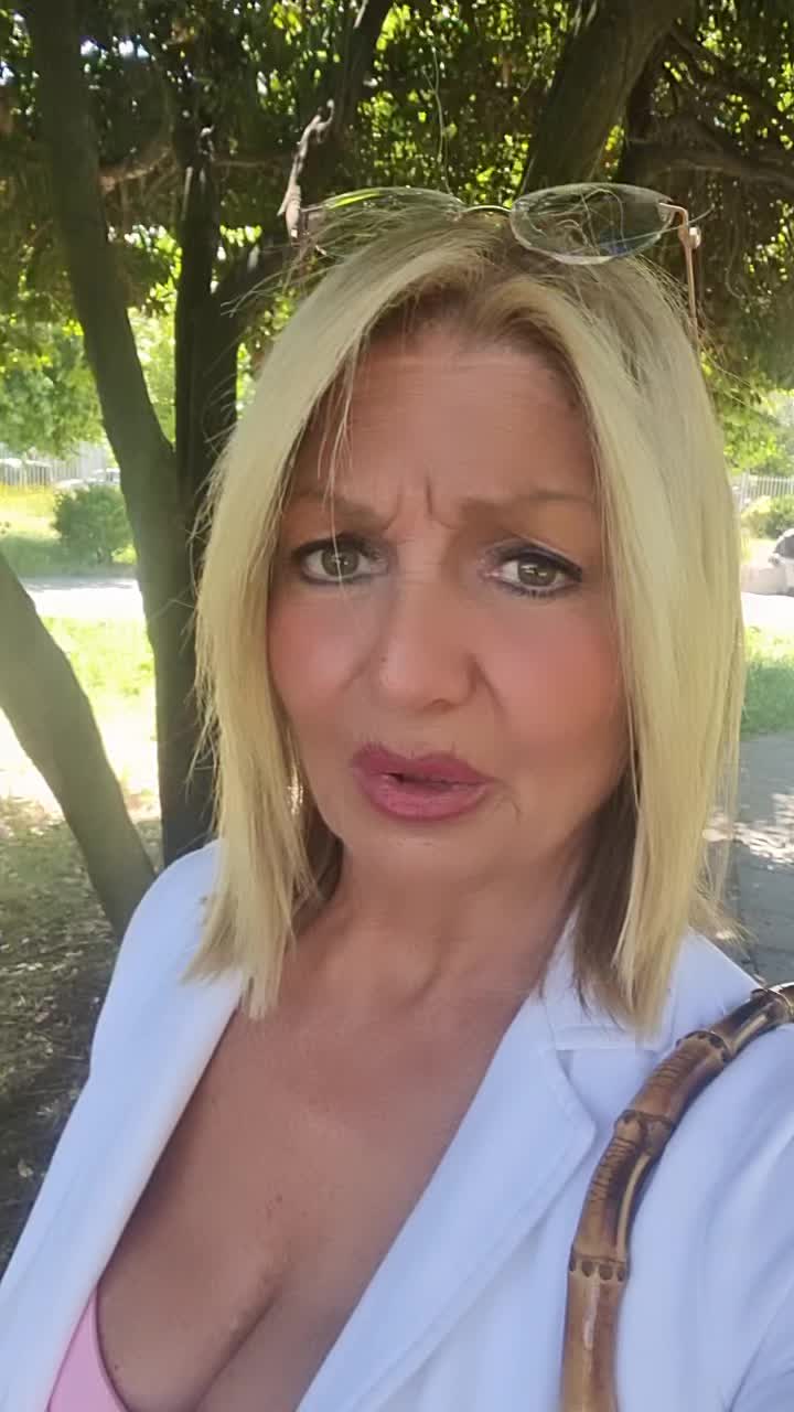 @Anna Onofrietto