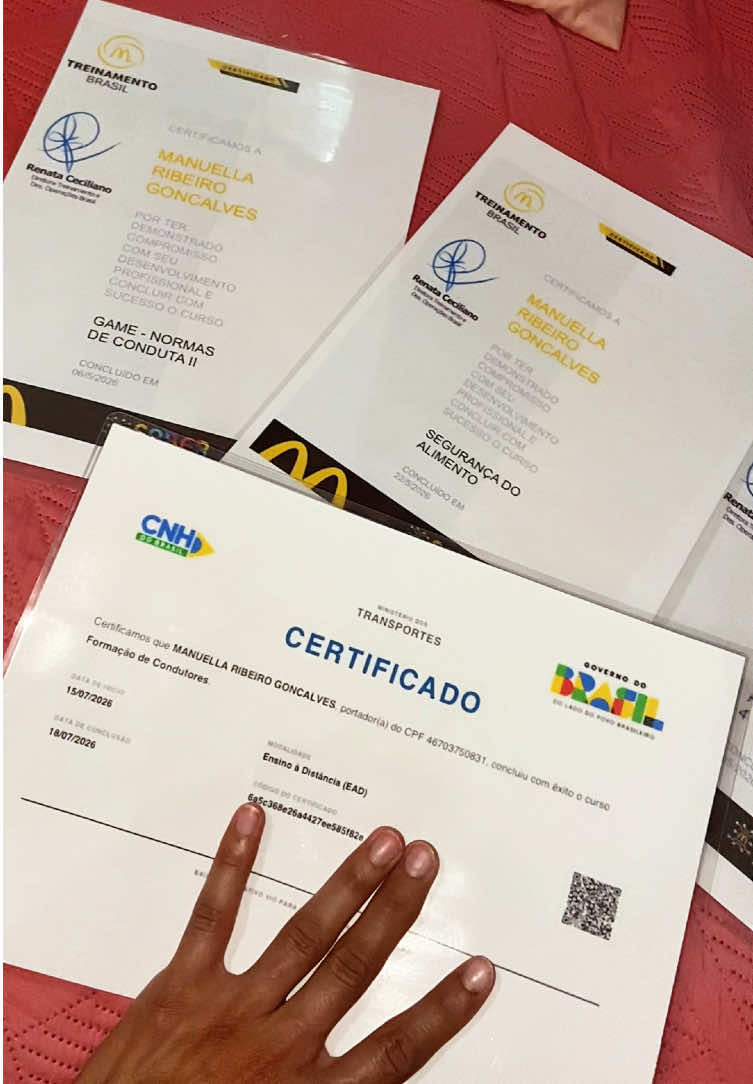 @mhanucomhdolucasgalindo