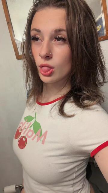 @𝓒𝓮𝓬𝓮🦋